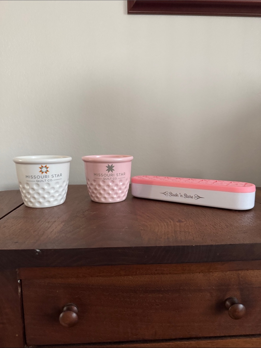 Missouri Star Quilts Pink Ceramic Pin Cup and White Ceramic Pin Cup Set